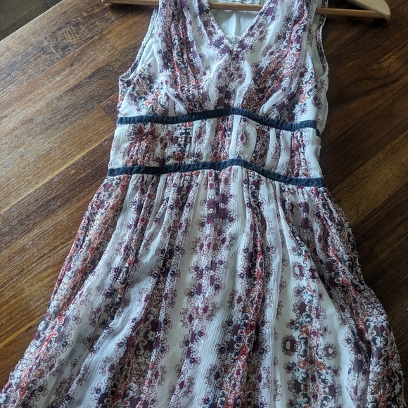 Abercrombie and Fitch Boho Floral print dress size xs - Picture 7 of 11